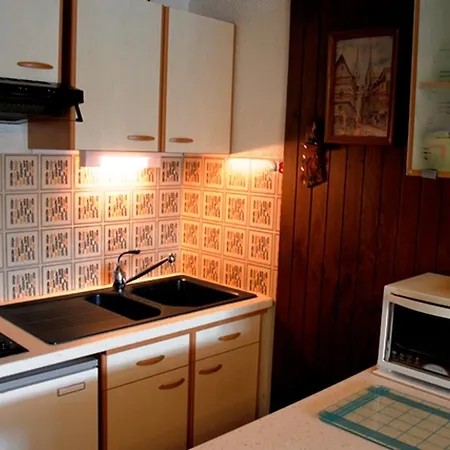 Cosy 4 Pers Au Centre, Wifi, Balcon Sud - Fr-1-814-23 Besse-et-Saint-Anastaise